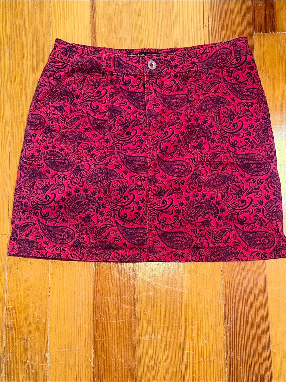 Lee Red and Navy Paisley Print Midrise Skort